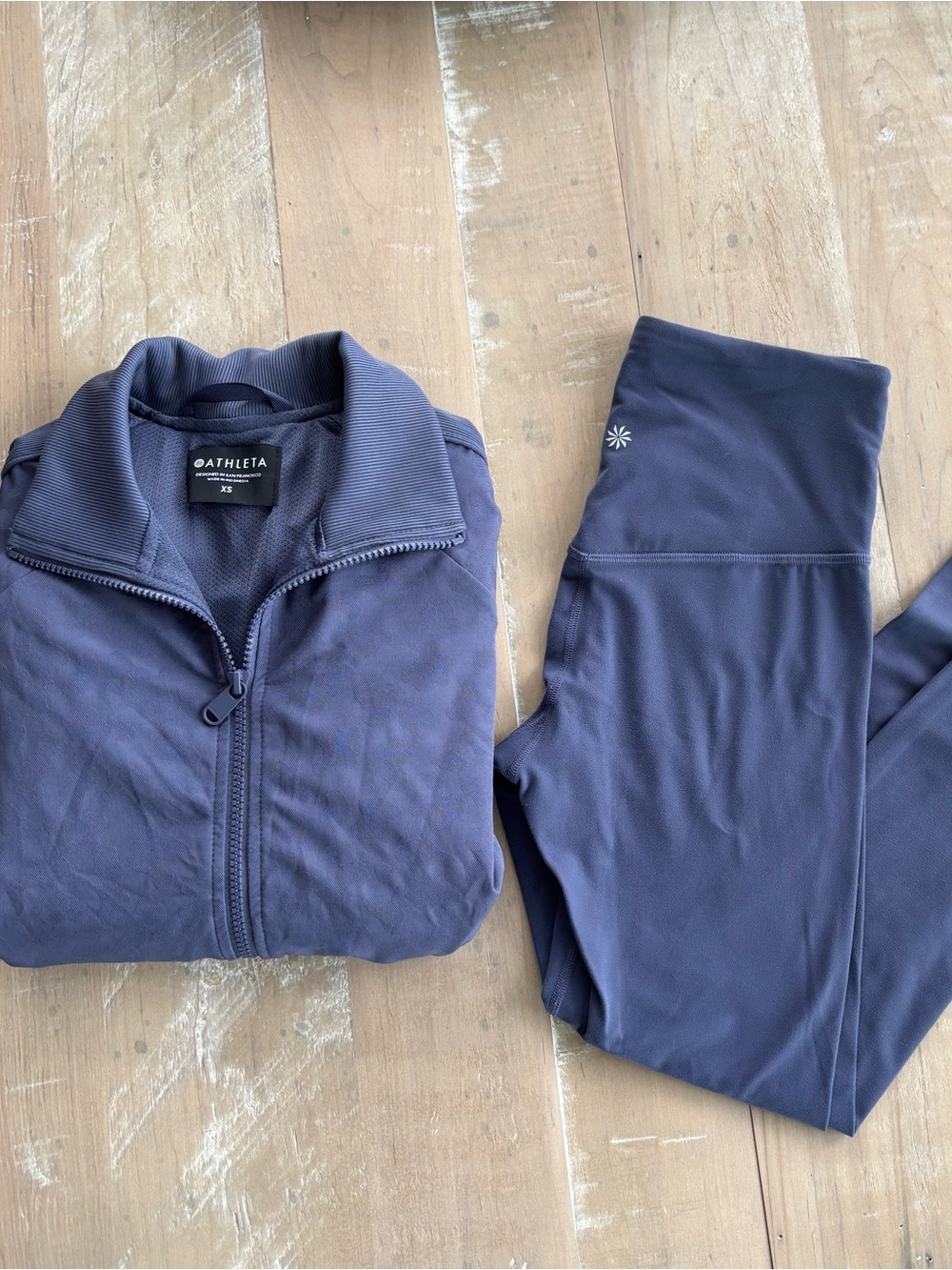 Athleta elation 7/8 legging and zip up jacket xs